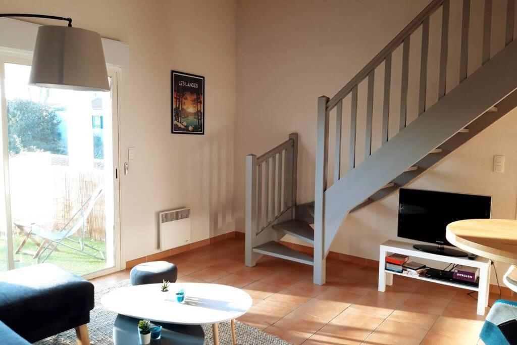 T3 Duplex Lumineux En Centre-Ville Сустон Экстерьер фото